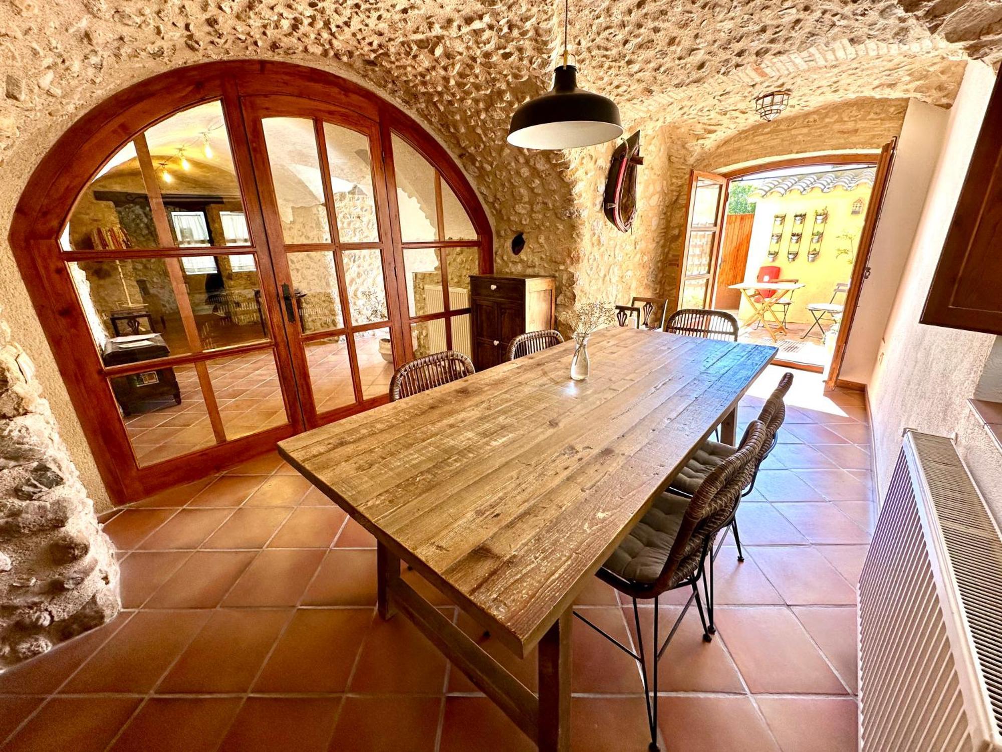 Mas Camins (adults Only) * Avinyonet de Puigventos