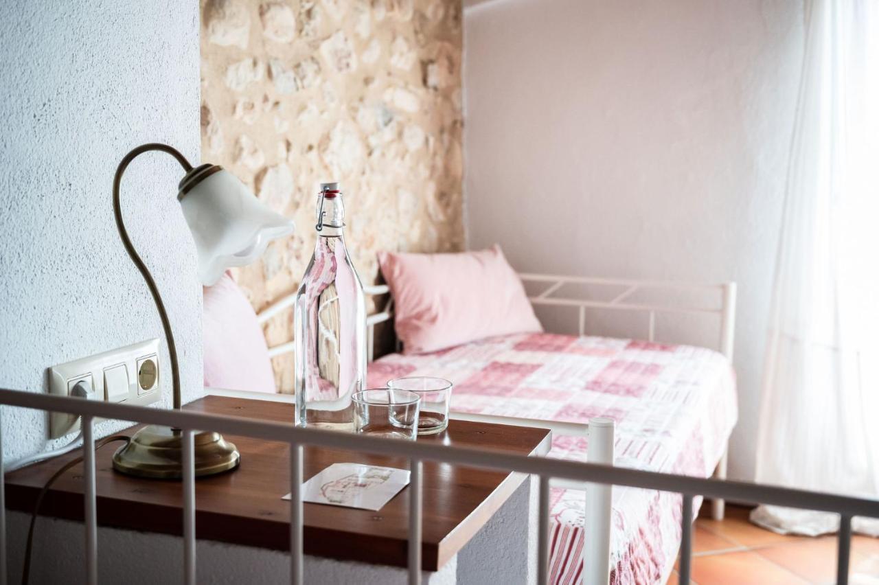 Mas Camins (adults Only) * Avinyonet de Puigventos