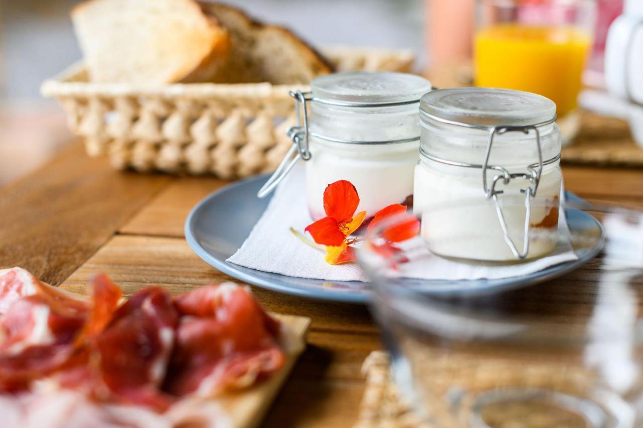 Bed & Breakfast Mas Camins (adults Only) Avinyonet de Puigventos
